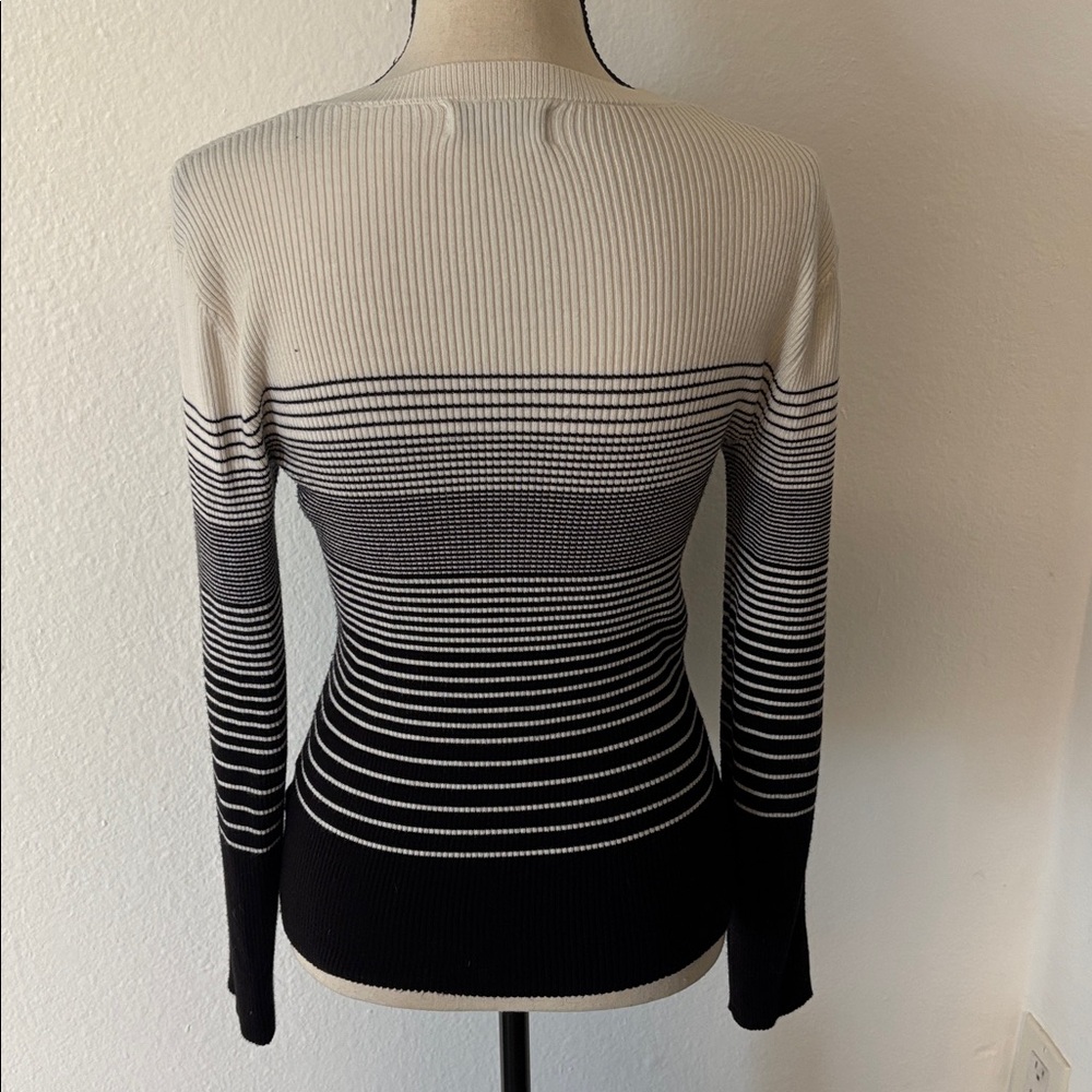 Nine West Long Sleeve Black&White Ribbed Sweater - Picture 4 of 8